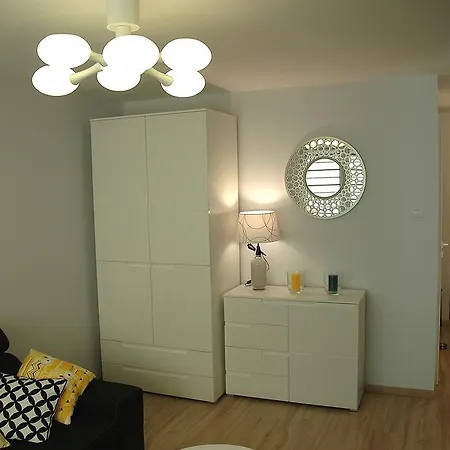Apartament Rondo Apartment *